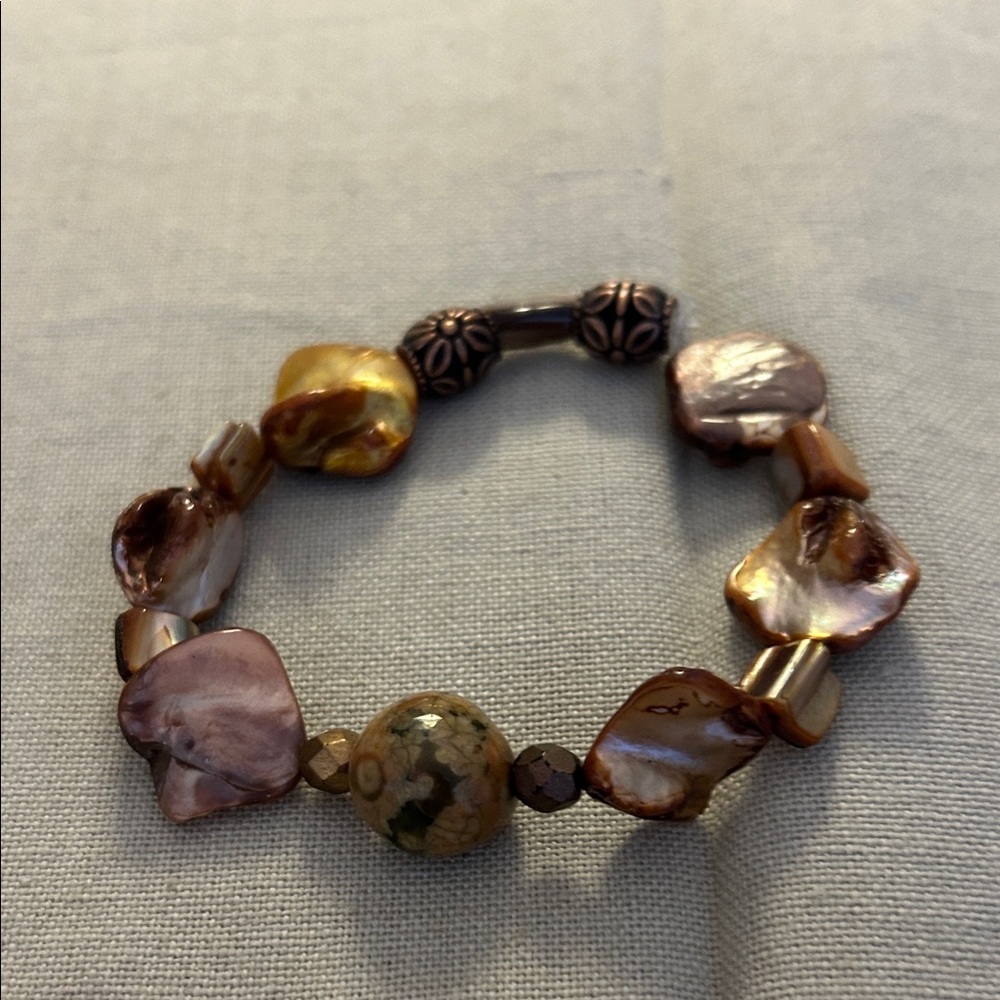 Elegant Pearl and Stone Stretch Bracelet